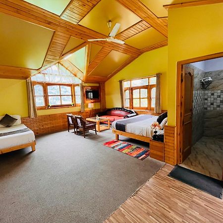 Snow Clad Riverview Hotel & Resort, Manali Kültér fotó