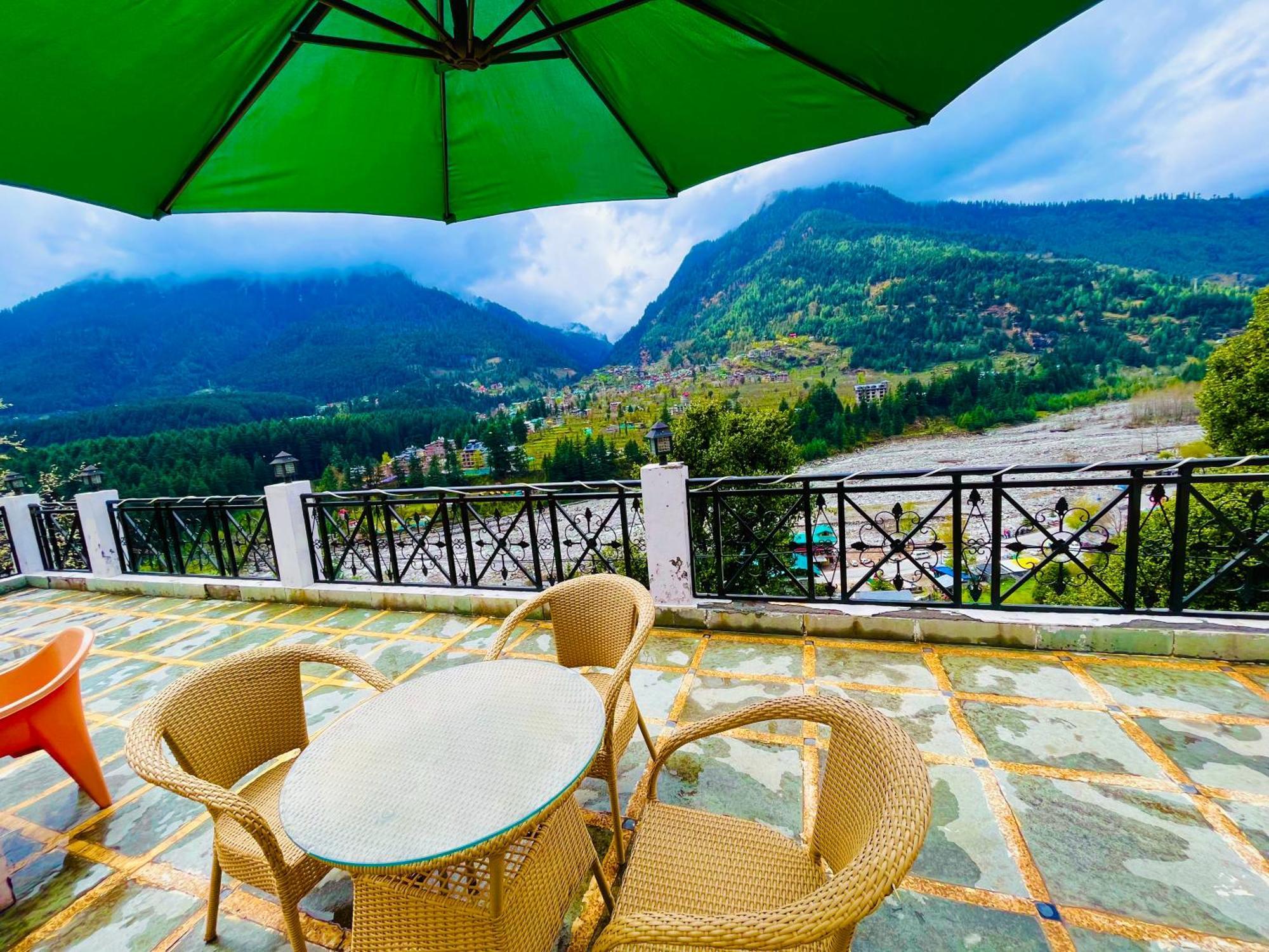Snow Clad Riverview Hotel & Resort, Manali Kültér fotó