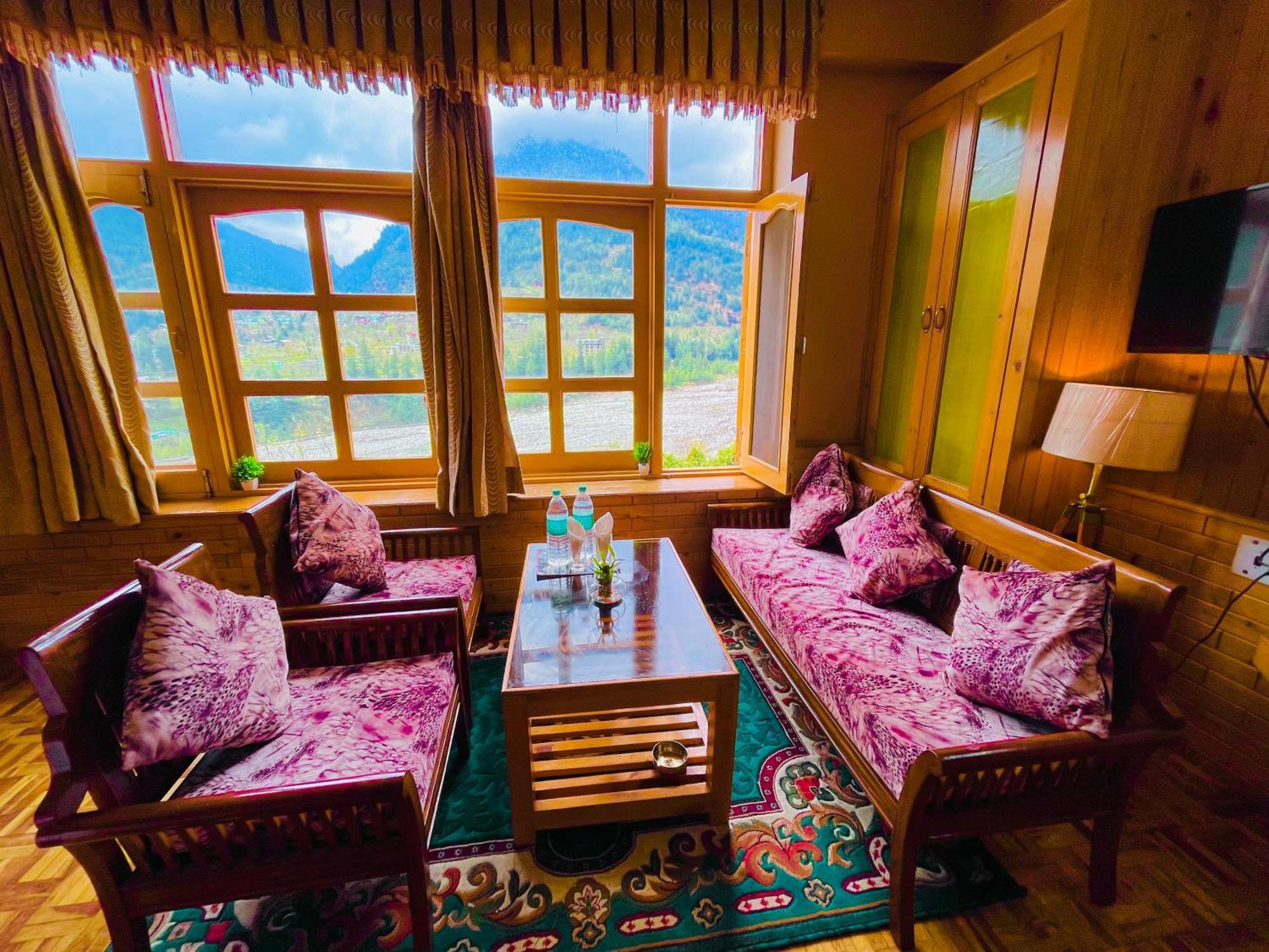 Snow Clad Riverview Hotel & Resort, Manali Kültér fotó