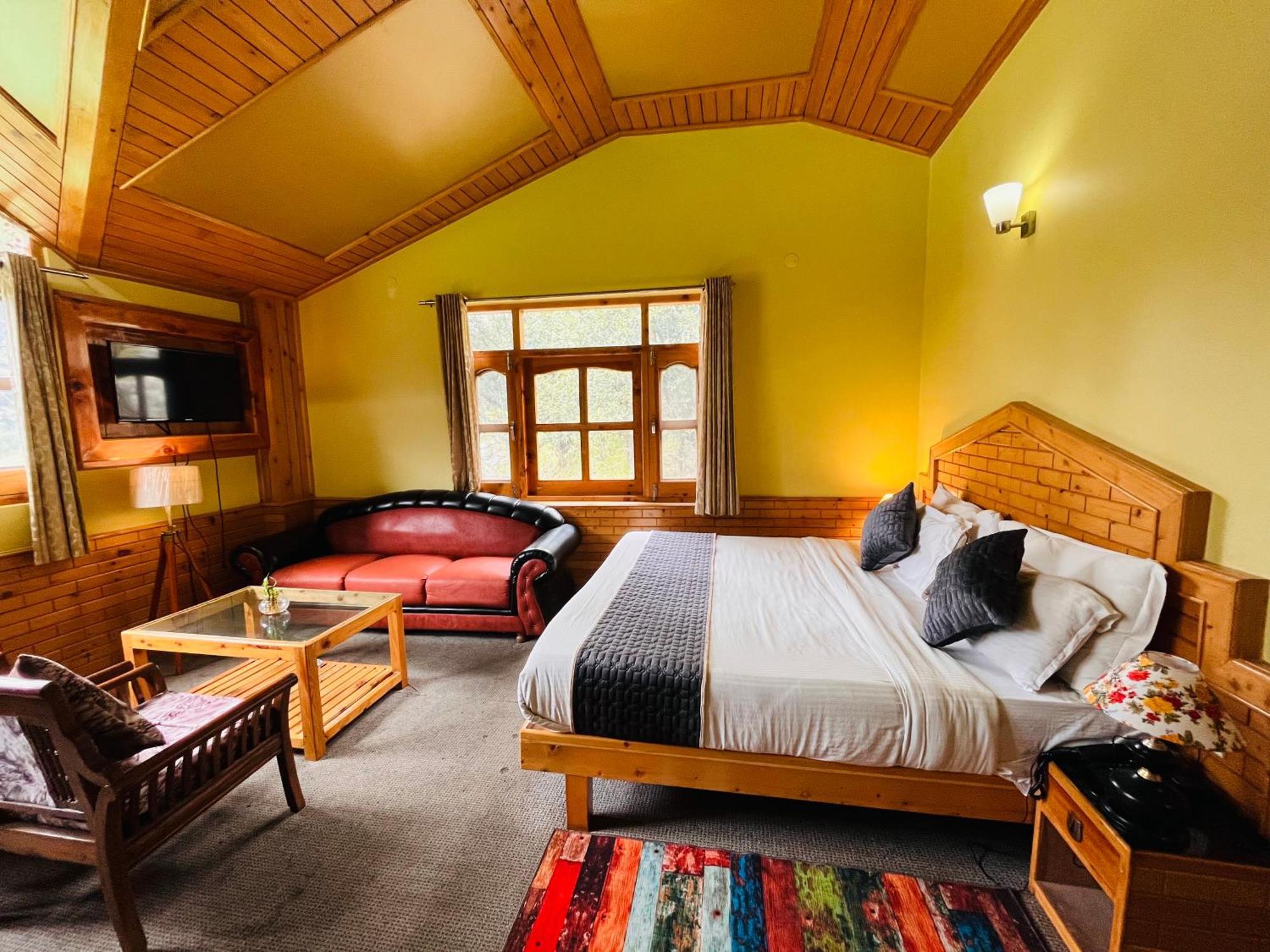 Snow Clad Riverview Hotel & Resort, Manali Kültér fotó