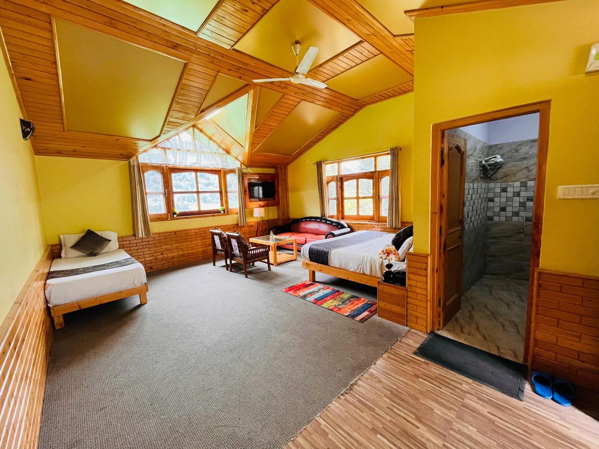 Snow Clad Riverview Hotel & Resort, Manali Kültér fotó