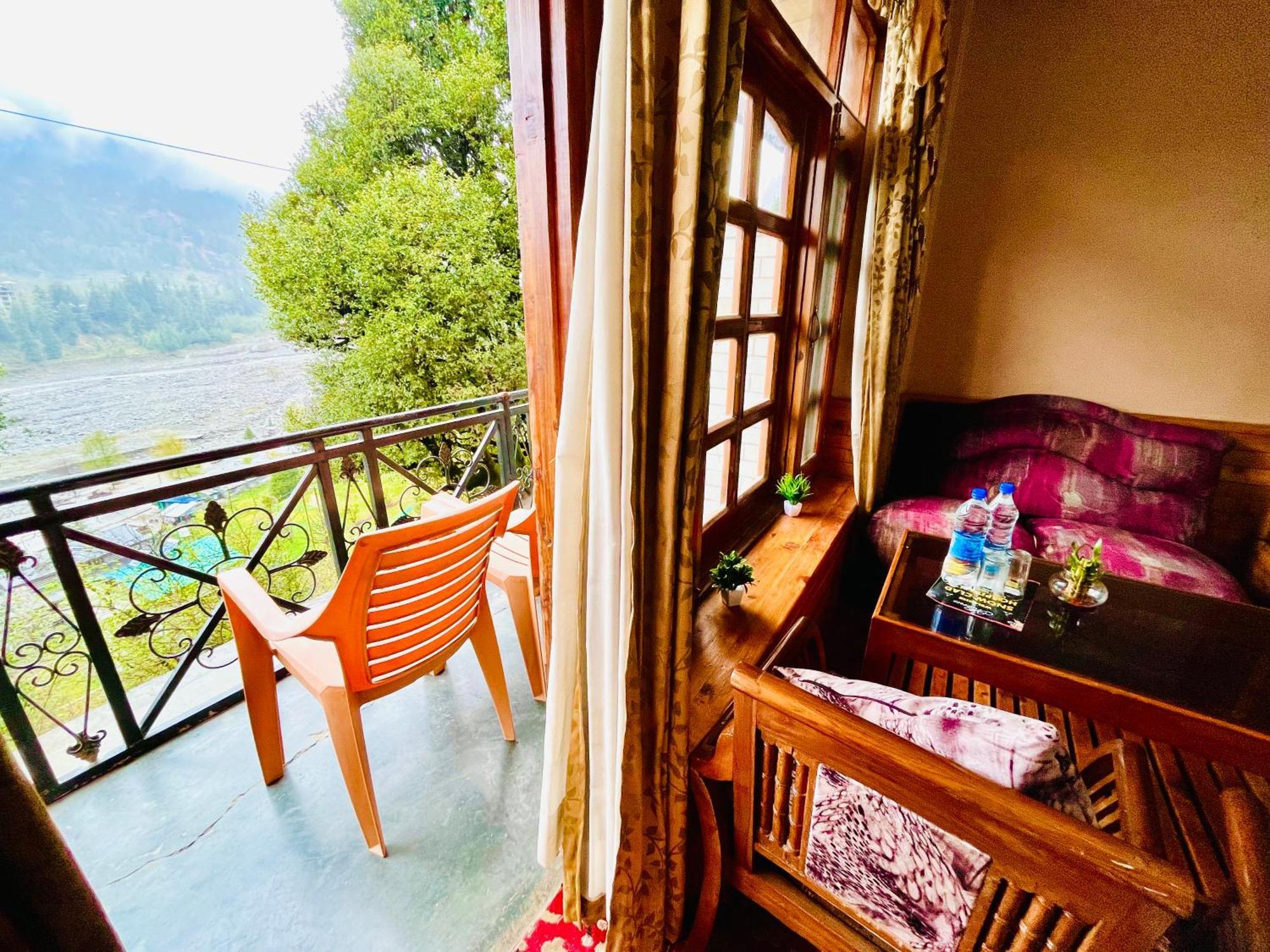 Snow Clad Riverview Hotel & Resort, Manali Kültér fotó